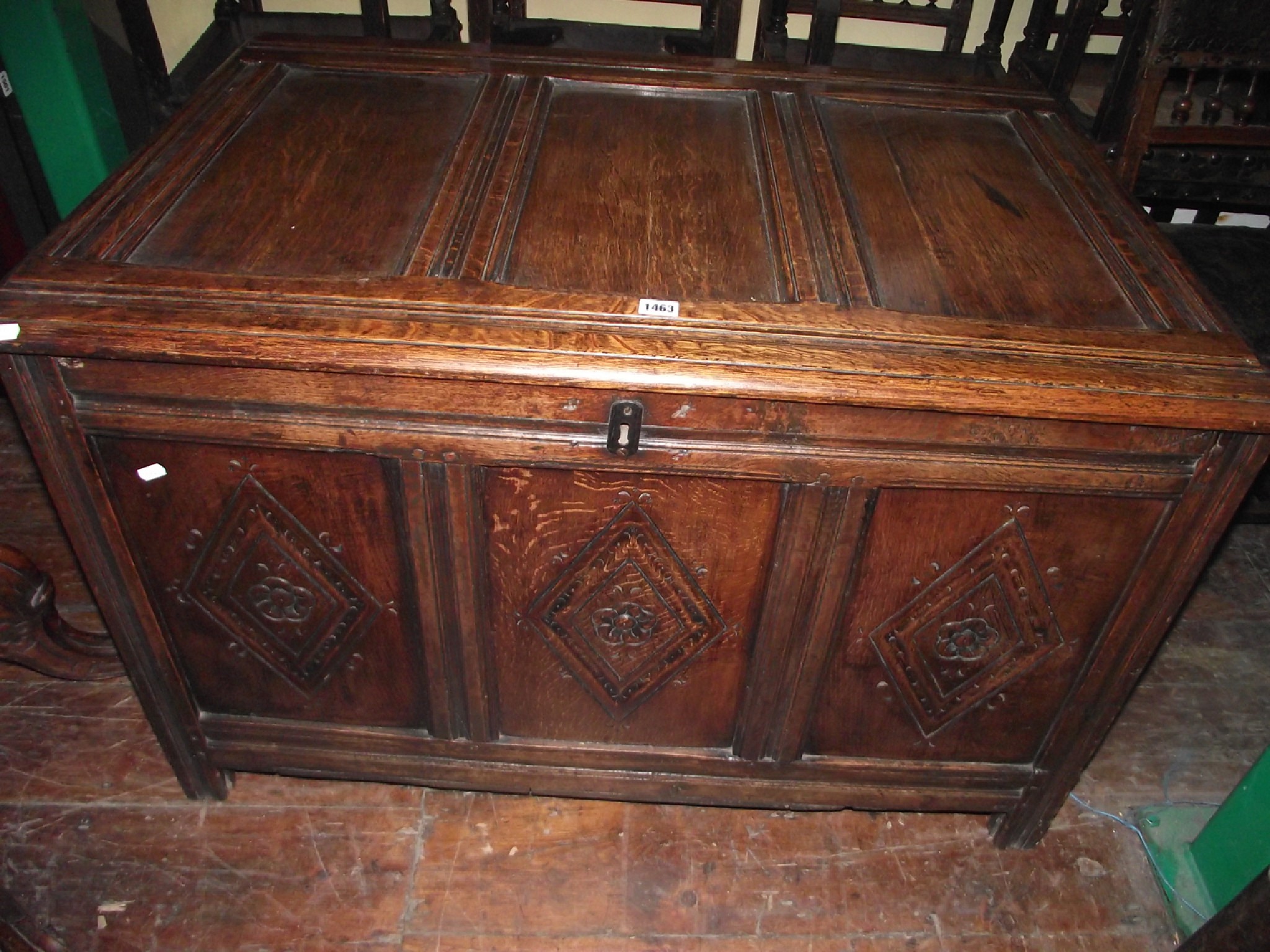 Appraisal: A Georgian oak coffer of deep format the front elevation