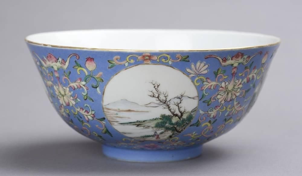 Appraisal: Chinese Qianlong famille rose blue bowl A Chinese porcelain bowl