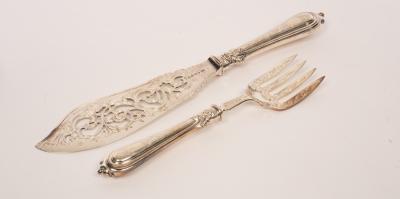 Appraisal: A pair of Victorian silver fish servers JG Birmingham -