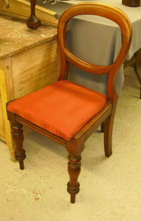 Appraisal: Pair of Victorian mahogany balloon back chairs with inset upholstered