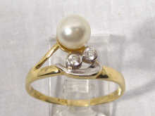 Appraisal: A carat gold pearl ring