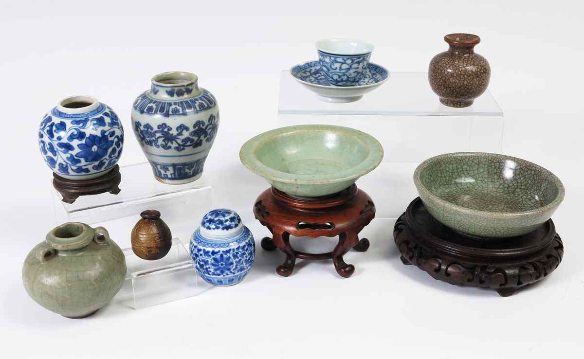 Appraisal: PIECE MINIATURE SOUTHEAST ASIA AND CHINESE CERAMICS Collection running from