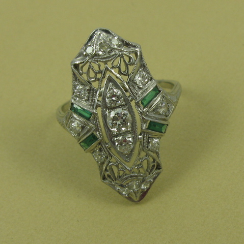 Appraisal: DIAMOND AND EMERALD ESTATE RING K white gold filigree c