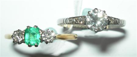 Appraisal: An ct gold and platinum mounted three-stone ring the central