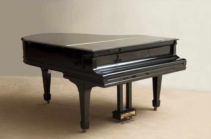 Appraisal: STEINWAY SONS GRAND PIANO C - Serial number in a