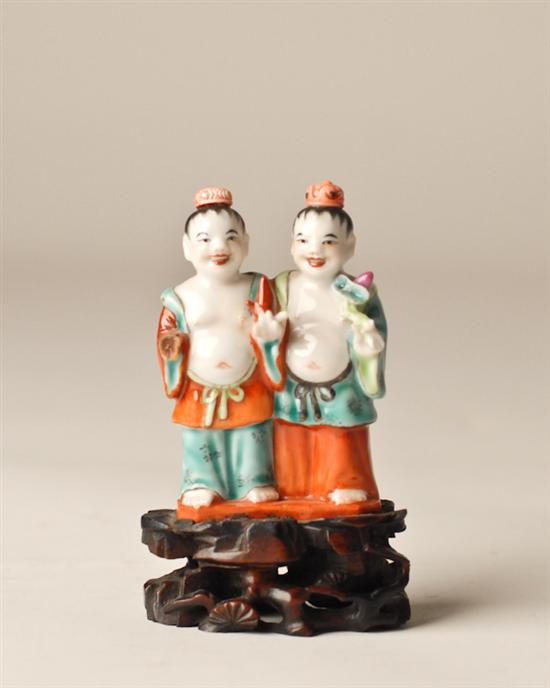 Appraisal: A th C Joined Twin Figural Porcelain Snuff Bottle polychromed