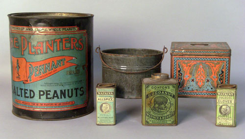 Appraisal: Group of advertising tins