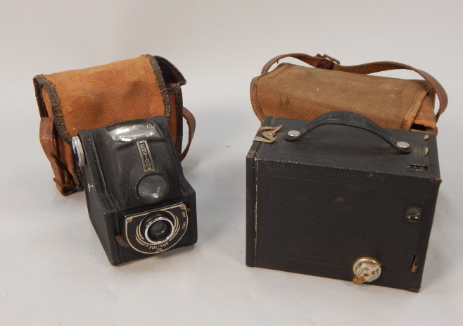 Appraisal: An Ensign Full-Vue box camera with instructions and a box