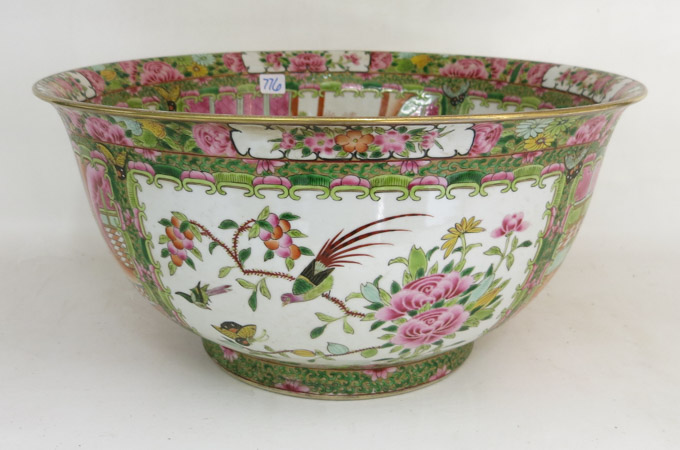 Appraisal: A CHINESE EXPORT FAMILLE ROSE CANTON PORCELAIN PUNCH BOWL the