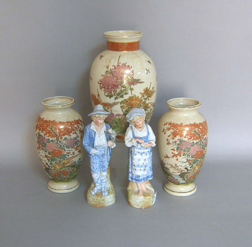 Appraisal: Group of oriental vases early th c together with a