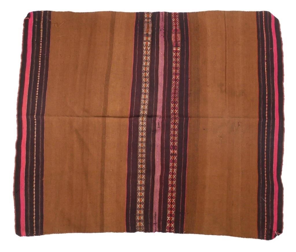 Appraisal: Old South American hand woven textile possibly from the Achiri