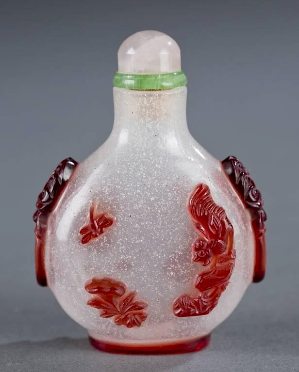 Appraisal: Red glass overlay Chinese snuff bottle A Chinese glass overlay