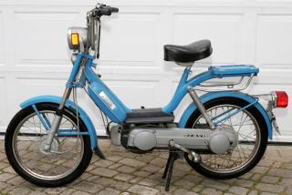 Appraisal: PIAGGIO VESPA 'BRAVO' MOPED CC PIAGGIO VESPA 'BRAVO' MOPED CC