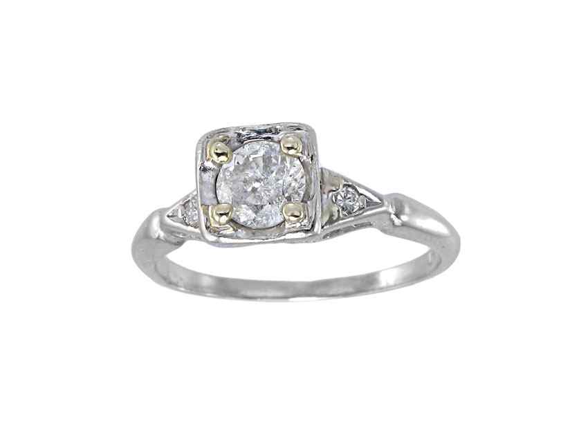 Appraisal: PLATINUM DIAMOND RING Platinum ring contains three round brilliant cut