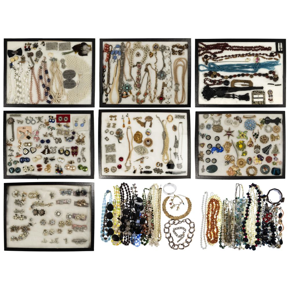 Appraisal: COSTUME JEWELRY ASSORTMENTApproximately pounds of costume jewelry including some in