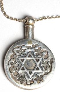 Appraisal: Judaica Sterling Silver Spice Flask Pendant Bearing the Star of