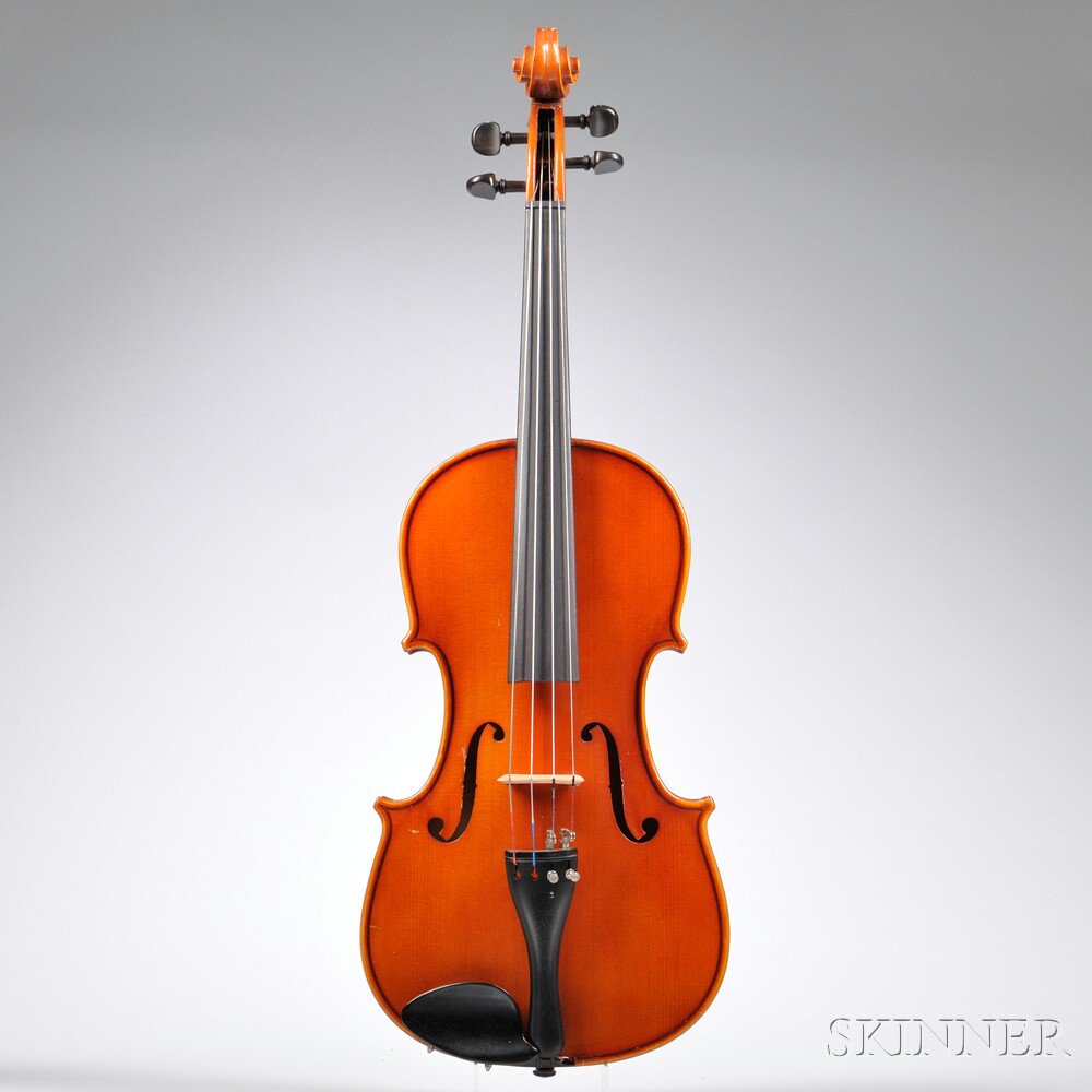 Appraisal: Viola c labeled MADE IN HUNGARY length of back cm