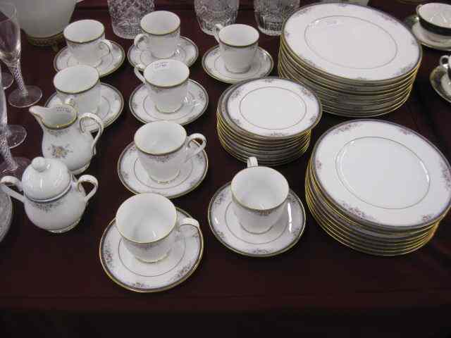 Appraisal: pc Noritake ''Ontario'' China Service for floral gold band apperars