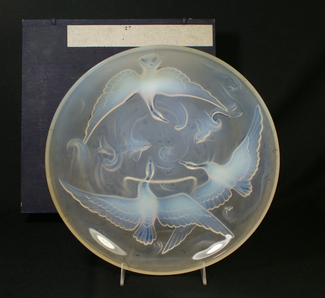 Appraisal: French Verlys art glass opalescent Birds Fish camellia bowl d