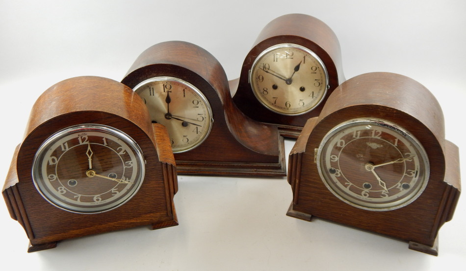 Appraisal: Four mantel clocks to include an Edwardian Napoleon's hat type