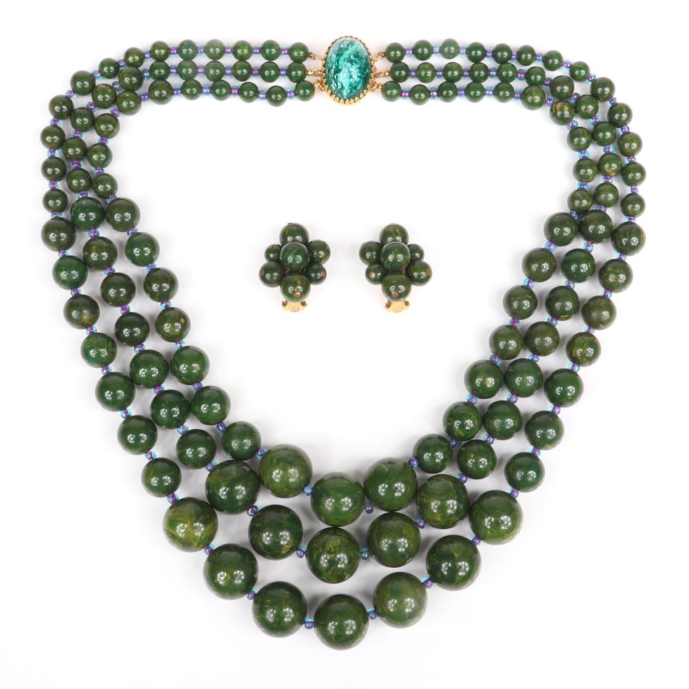 Appraisal: HATTIE CARNEGIE MARBLED GREEN CREAMED SPINACH BAKELITE BEAD GRADUATED -STRAND