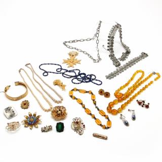 Appraisal: Costume Jewelry Lot over assorted fashion pieces