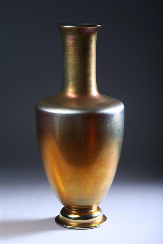 Appraisal: LARGE TIFFANY GOLD FAVRILE VASE FROM THE PANAMA-PACIFIC INTERNATIONAL EXPOSITION