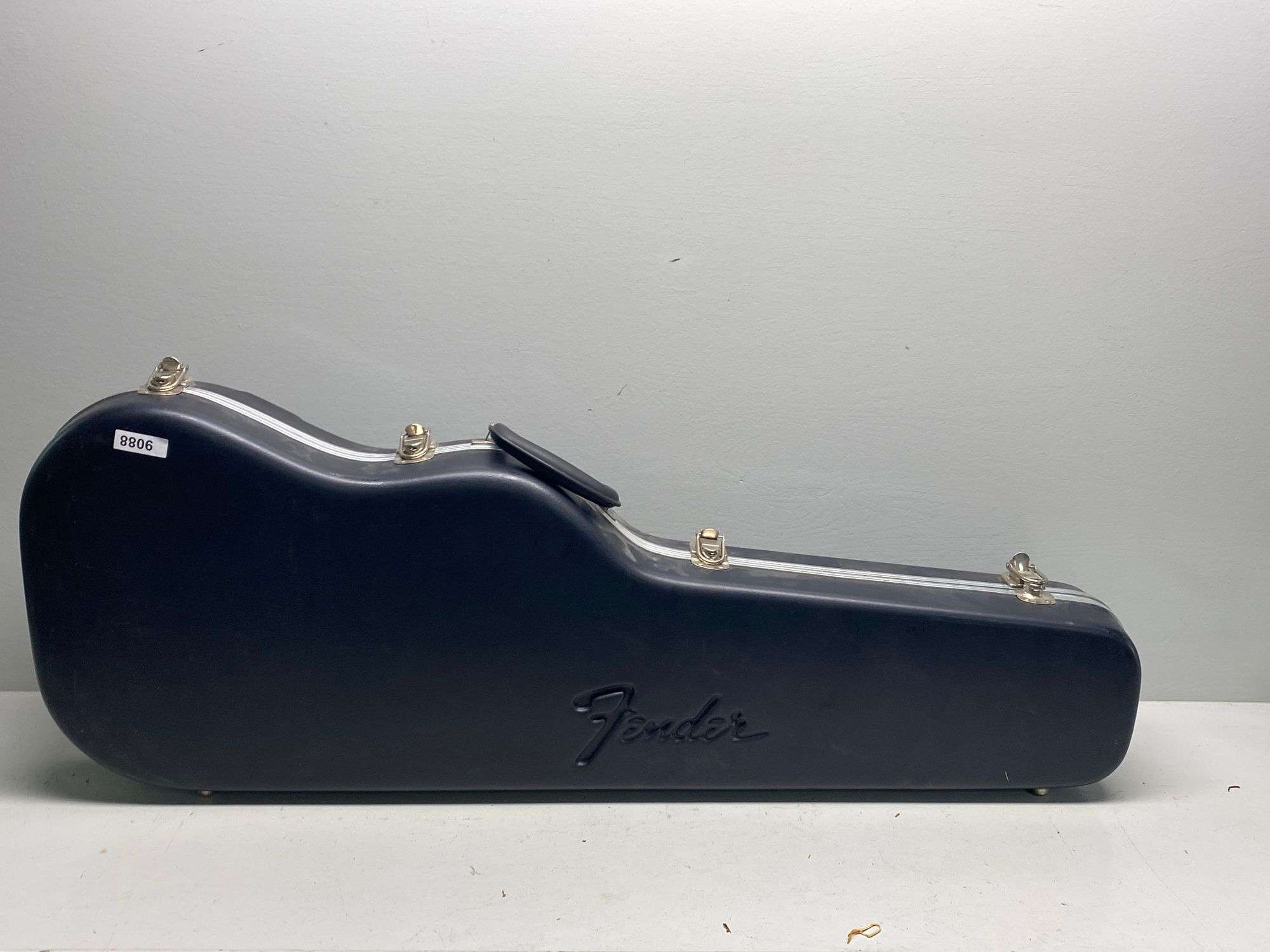 Appraisal: Fender hardshell guitar caseFender hardshell guitar case All guitars and