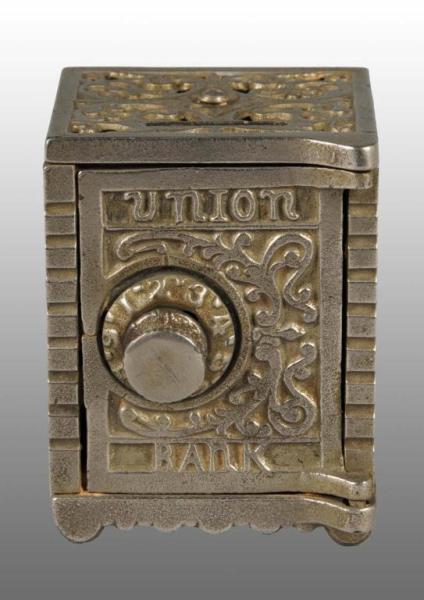 Appraisal: Cast Iron Union Safe Still Bank Description Manufactured by Kenton