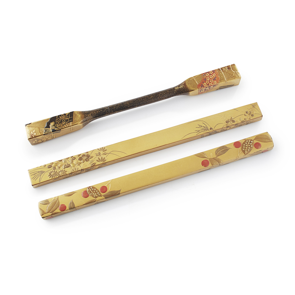 Appraisal: SET OF THREE LACQUER HAIR PINS KOGAI MEIJI PERIOD of