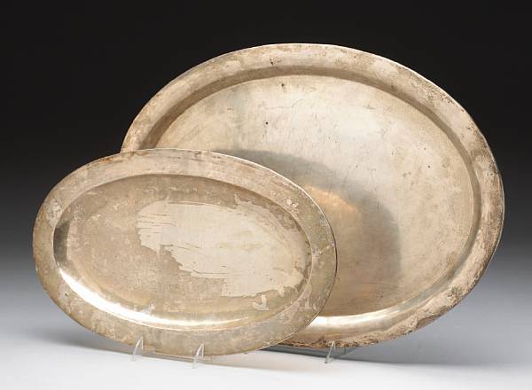 Appraisal: A Mexican sterling group tray and platter The oval tray