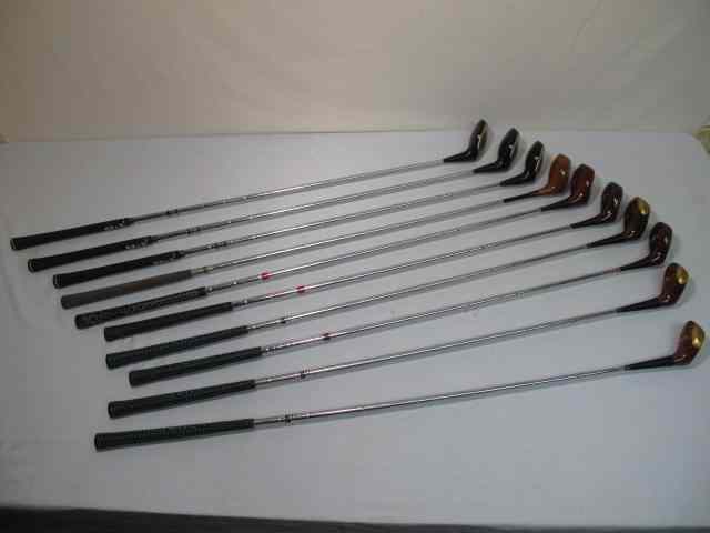 Appraisal: Assorted metal shaft golf clubs All assorted woods Includes Ping