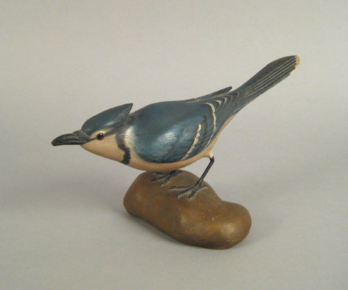 Appraisal: Frank Finney Am b carved and painted blue jay with