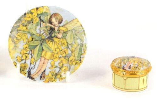 Appraisal: A Royal Worcester Connoisseurs collection pill box with fairy cm