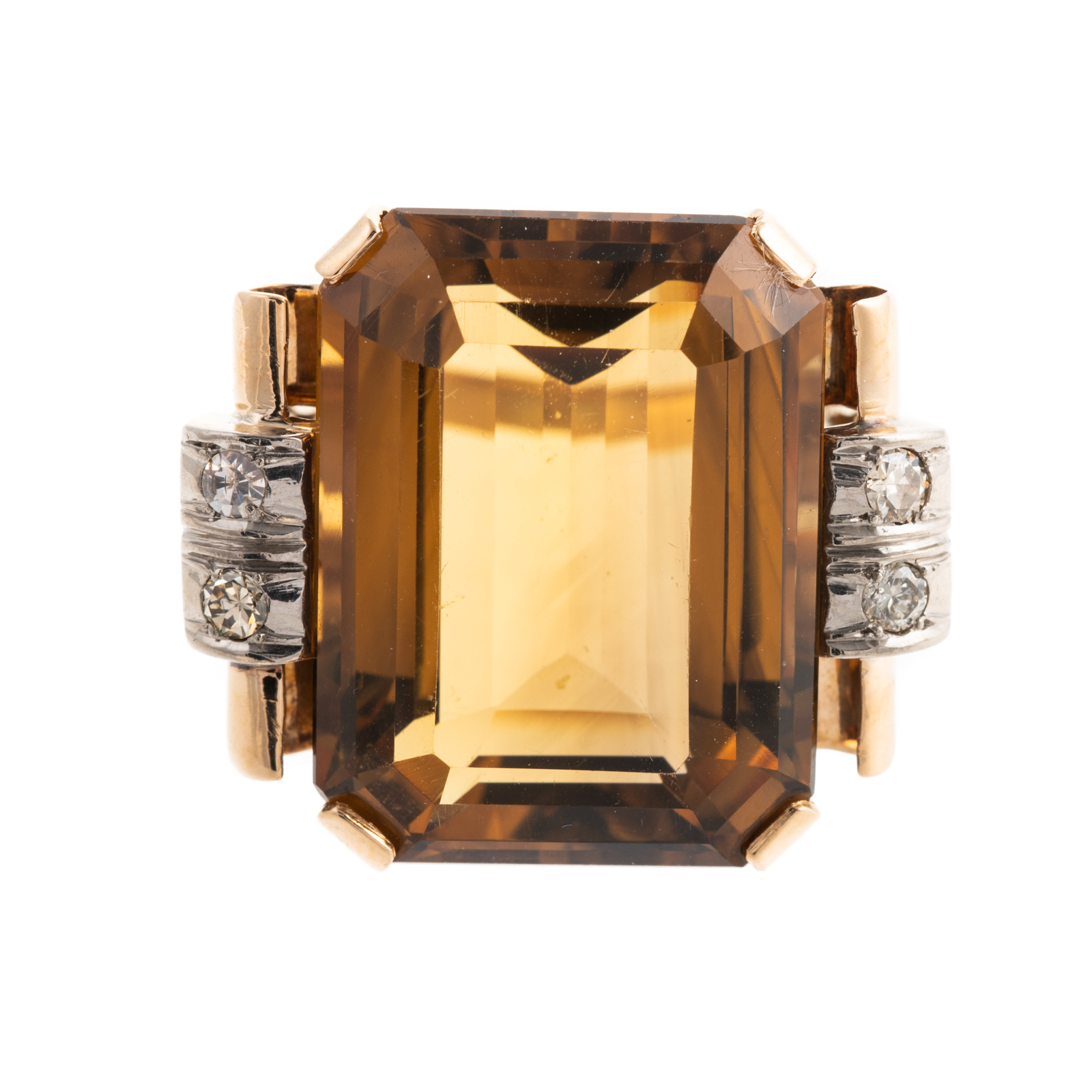 Appraisal: A FINE CITRINE DIAMOND RETRO RING IN K K yellow