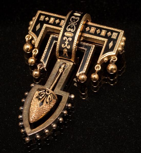 Appraisal: Victorian Renaissance Revival K yellow gold and niello enamel brooch