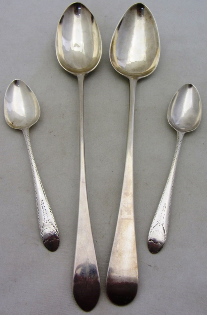 Appraisal: Silver flatware comprising an Old English pattern stuffing spoon London