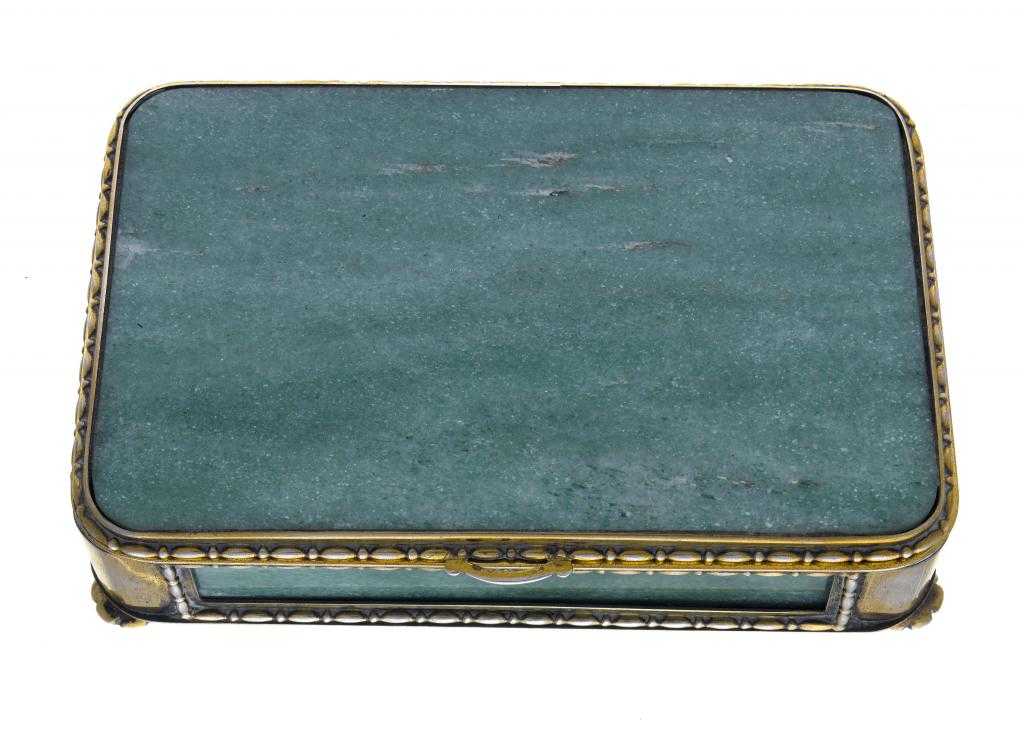 Appraisal: A CONTINENTAL SILVER GILT AND GREEN AVENTURINE BOX of oblong