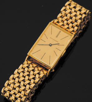 Appraisal: A Gents Boucheron wristwatch Circa Nickel lever movement jewels champagne