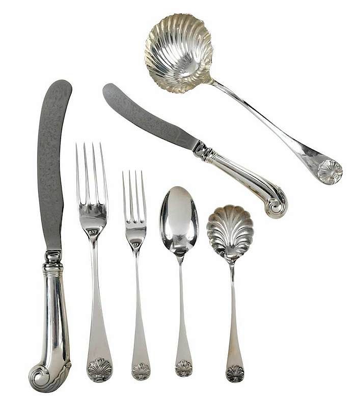 Appraisal: Williamsburg Shell Sterling Flatware pieces American th century including eight