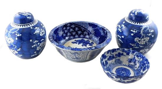 Appraisal: ASIAN Four pieces of blue and white pottery pair Hawthorn