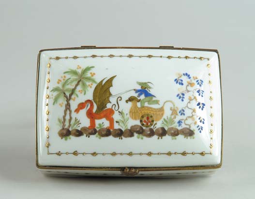 Appraisal: FRENCH LIMOGES PORCELAIN HINGED BOX FOR TIFFANY CO Bottom Limoges