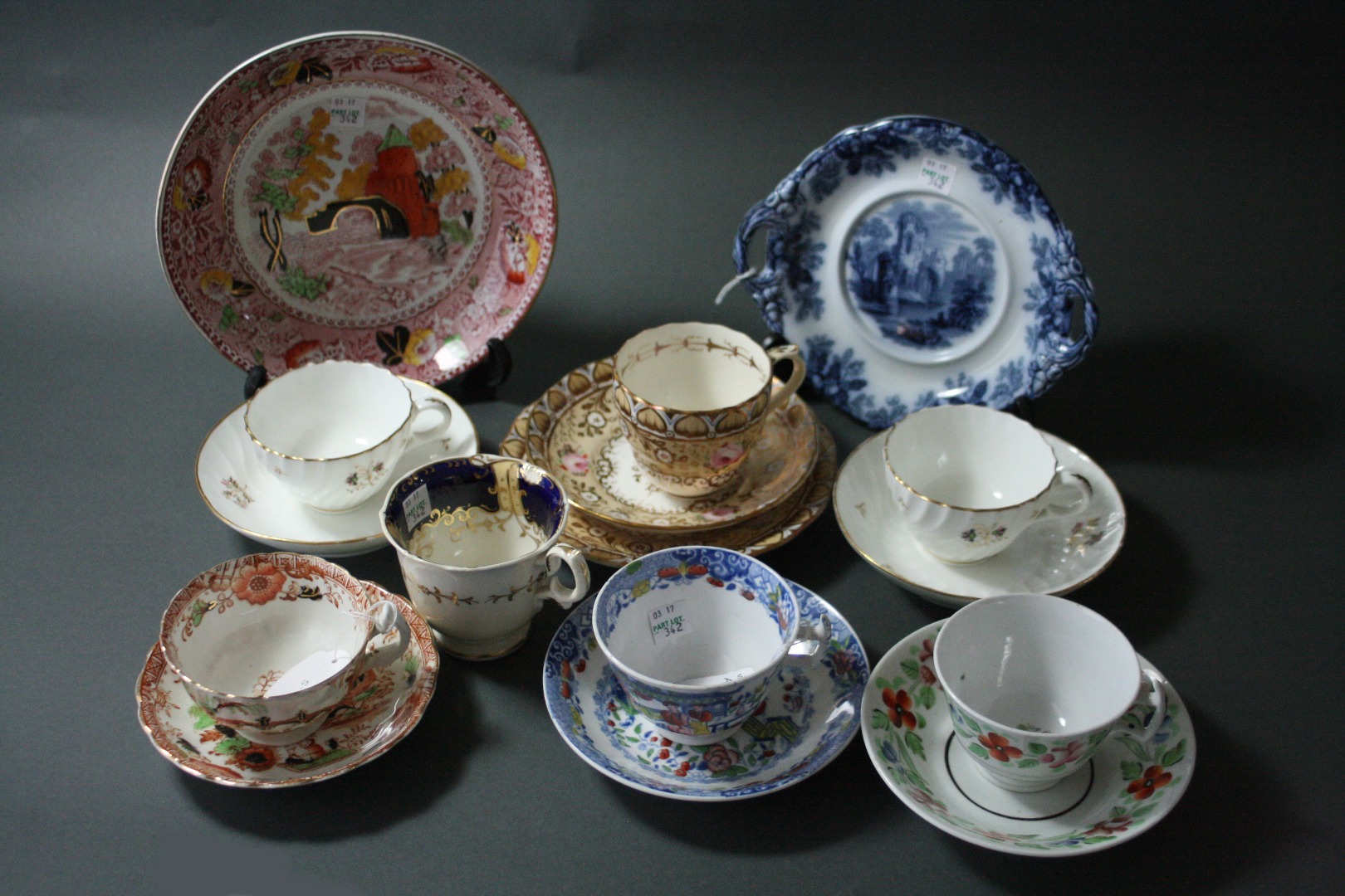 Appraisal: An English tea bowl and saucer circa a tea cup