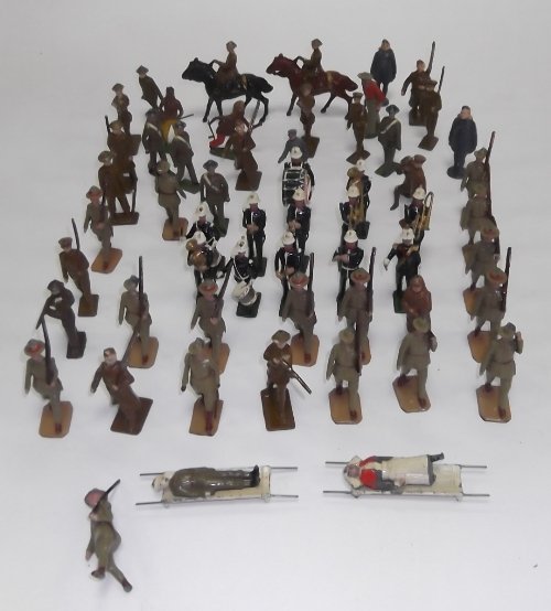 Appraisal: A quantity of Britain's foot soldiers riflemen stretcher bearers cavalry