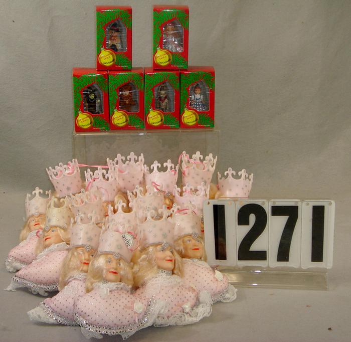 Appraisal: Lot of Glinda from the Wizard of Oz Christmas tree