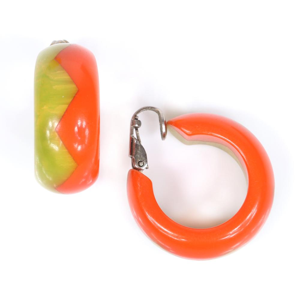 Appraisal: VINTAGE BAKELITE LAMINATED ZIG ZAG HOOP EARRINGS IN TANGERINE AND