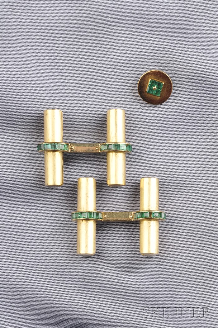 Appraisal: kt Gold and Emerald Cuff Links and Tie Tack Cartier