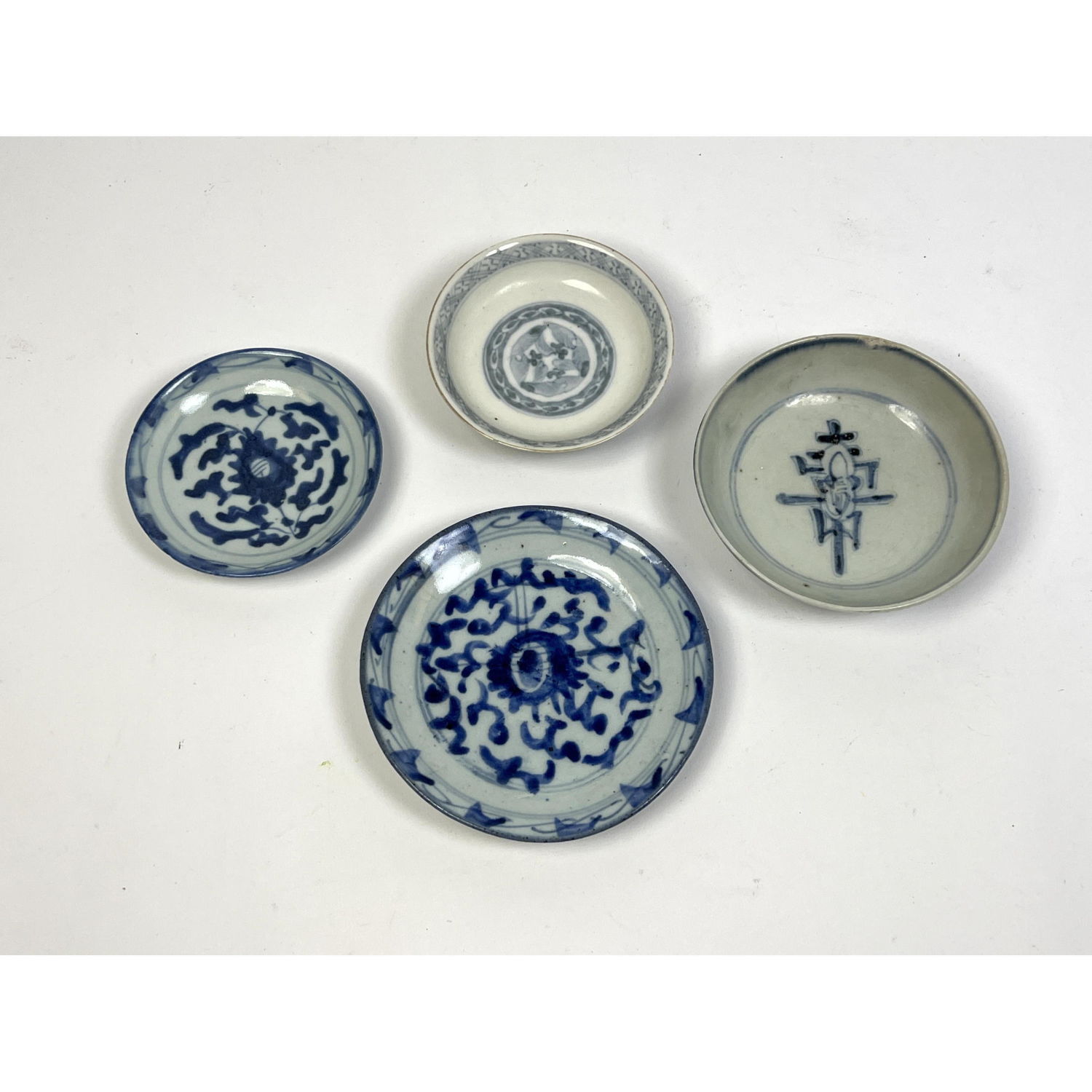 Appraisal: pcs Chinese Blue and White Porcelain Ming H x W