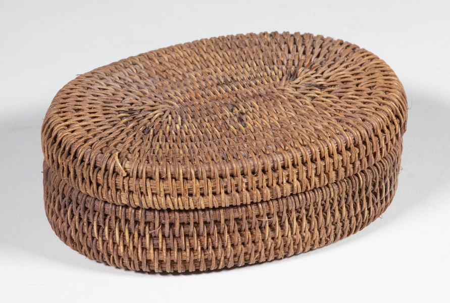 Appraisal: FINELY WOVEN OVAL COVERED BASKETRY BOX Trinket Box in reed