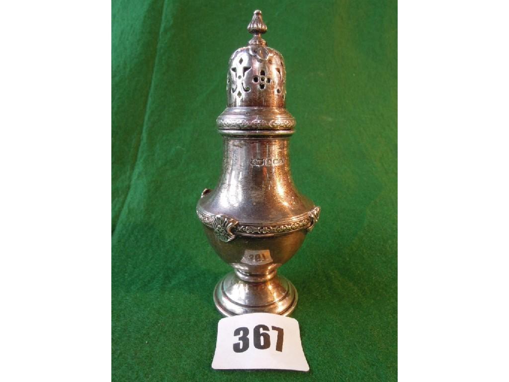 Appraisal: A Victorian silver pepper pot Birmingham oz